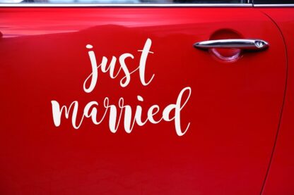 NAKLEJKA NA SAMOCHÓD JUST MARRIED - obrazek 2