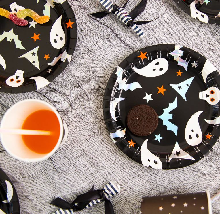 TALERZYKI HALLOWEEN CZARNE 17cm 6szt - obrazek 2